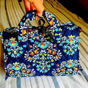 Vera Bradley travel bag - cosmetic size